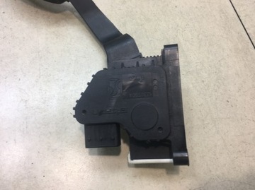 ГАЗОВЫЙ ПОТЕНЦИОМЕТР CORSA D 1.3 CDTI 13305804