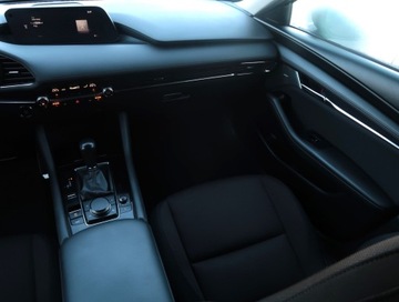 Mazda 3 IV Sedan  2.0 SKYACTIV-G 150KM 2020 Mazda 3 2.0 Skyactiv-G, Salon Polska, Serwis ASO, zdjęcie 7