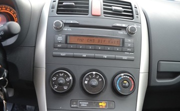 Toyota Auris I Hatchback 1.33VVT-i 100KM 2009 Toyota Auris bezwypadkowe z niski przebiegiem serwisowany w ASO TOYOTA 1.3, zdjęcie 27