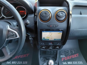 Dacia Duster I SUV Facelifting 1.6 SCe 114KM 2017 Dacia Duster Navi Klimatyzacja Komputer Tempomat Alu 1.6 Benzyna 114KM, zdjęcie 17