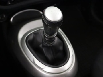 Nissan Juke I SUV Facelifting 1.2 DIG-T (Euro 6) 115KM 2016 Nissan Juke 1.2 DIG-T, Salon Polska, Klima, zdjęcie 12
