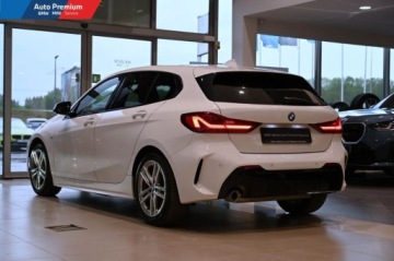 BMW Seria 1 F40 2021 BMW Seria 1 118iFV23Fotele SportoweReflektory LEDModel M Sport 1.5, zdjęcie 18