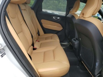 Volvo XC60 II 2025 Volvo XC 60 2025r., 4x4, 2.0L 2.0 Hybryda 247KM, zdjęcie 8
