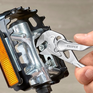 Мини-клещи-разводной ключ XS, длина 100 мм KNIPEX 86 04 100