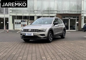 Volkswagen Tiguan II SUV 1.5 TSI EVO 150KM 2019 Volkswagen Tiguan 1.5 IQ-Drive R-line Vatmarza Panorama 1.5 Benzyna 150KM