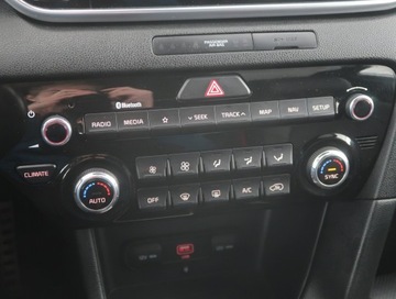 Kia Sportage IV SUV Facelifting 1.6 CRDI 136KM 2019 Kia Sportage 1.6 CRDi, Automat, Skóra, Navi, zdjęcie 10