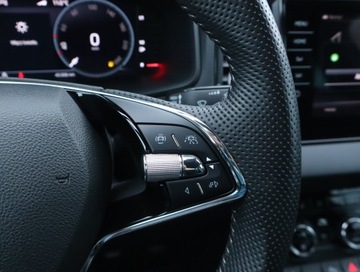 Skoda Karoq Crossover Facelifting 1.5 TSI ACT 150KM 2022 Skoda Karoq 1.5 TSI, Salon Polska, 1. Właściciel, zdjęcie 14