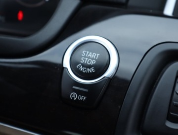 BMW Seria 5 F10-F11 Touring Facelifting 520d 190KM 2016 BMW 5 520d, Salon Polska, 187 KM, 4X4, Automat, zdjęcie 18