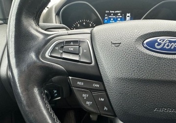 Ford Focus III Sedan Facelifting 1.5 EcoBoost 150KM 2018 Ford Focus 1.5 EcoBoost Titanium Navi Winter 150KM Salon PL 1.5 Benzyna, zdjęcie 8