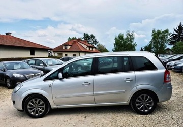 Opel Zafira B 1.8 ECOTEC 140KM 2011 Opel Zafira 1.8 BENZYNA 2x PDC 7 foteli nawigacja LIFT super okazja, zdjęcie 20