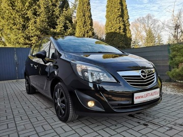 Opel Meriva II Mikrovan 1.4 Turbo ECOTEC 120KM 2011 Opel Meriva 1.4 16v 120KM Klima Tempomat Sensory, zdjęcie 2