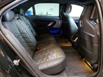 BMW Seria 7 G70 2024 BMW Seria 7 740I 2024 3.0 Benzyna 375KM, zdjęcie 10