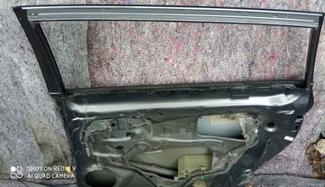 TOYOTA COROLLA VERSO 09-14 ДВЕРЬ ЗАДНЯЯ ПРАВАЯ