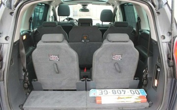 Peugeot 5008 I Minivan Facelifting 1.6 BlueHDi 120KM 2015 Peugeot 5008 1.6 Diesel 120KM, zdjęcie 10