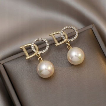 Luxury Crystal Pearl Gold Color Drop Earrings