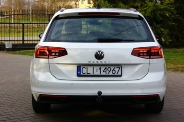 Volkswagen Passat B8 Variant Facelifting 2.0 TDI SCR 150KM 2020 Volkswagen Passat 2.0 TDI 150KM Bezwypadkowy 100 Serwisowany I Wlasciciel, zdjęcie 19