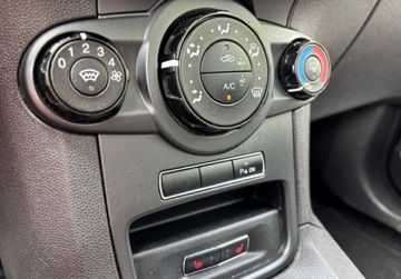 Ford Fiesta VII Hatchback 5d 1.25 Duratec 82KM 2013 Ford Fiesta 1 wlasciciel BenzynaBardzo ladna 2013 rok KLIMA OPLACONY Zami, zdjęcie 8