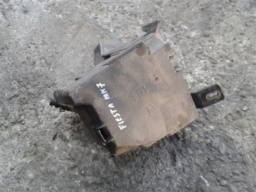 БЛОК ПРЕДОХРАНИТЕЛЕЙ FORD FIESTA MK7 1.4 TDCI