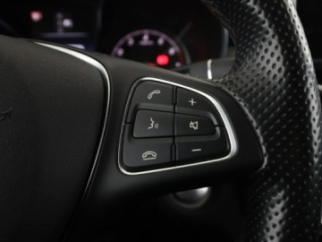 Mercedes Klasa C W205 Kombi 180 156KM 2015 Mercedes C 180 automat półskóra navi klima auto, zdjęcie 28