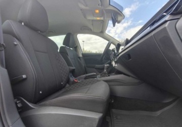 Skoda Kamiq Crossover 1.0 TSI 110KM 2023 Skoda Kamiq Ambition Pakiet Comfort, Tempomat, Kamera cofania, Asystenci,, zdjęcie 17