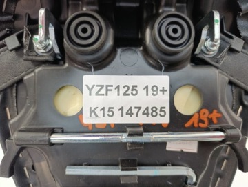 YAMAHA YZF 125 19+ СИДЕНЬЕ ДИВАН ПАССАЖИРСКОЕ СИДЕНЬЕ