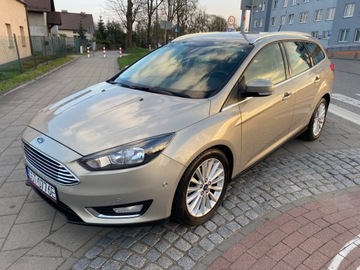 Ford Focus III Kombi Facelifting 1.0 EcoBoost 125KM 2014 navi alu 17&#039; PDC P+T climatronic, zdjęcie 15