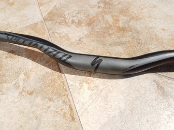 aluminiowa kierownica Specialized, 31.8mm x 780mm, riser