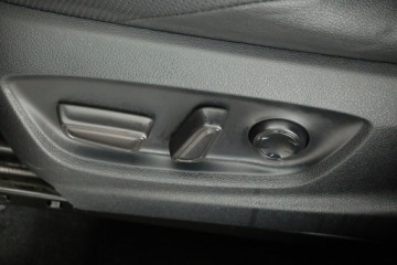 Toyota C-HR I Crossover Facelifting 2.0 Hybrid Dynamic Force 184KM 2020 Toyota C-HR 2.0 Hybrid, Salon Polska, Serwis ASO, zdjęcie 12