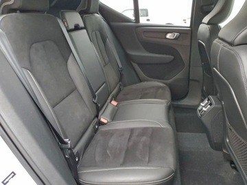 Volvo XC40 2021 Volvo XC 40 T5 R-Design 2021 2.0L 2.0 Benzyna 248KM, zdjęcie 11