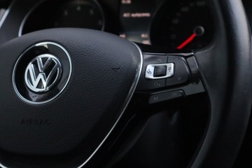 Volkswagen Passat B8 Variant 1.8 TSI BlueMotion Technology 180KM 2016 VW Passat 1.8 TSI, Salon Polska, Navi, Klima, zdjęcie 15