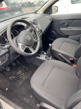 Dacia Sandero II Stepway TCe  90KM 2016 Dacia Sandero 0.9 90KM benzyna, zdjęcie 11