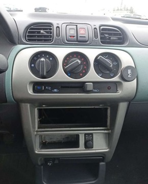 Nissan Micra II 1.0 60KM 2001 Nissan Micra Nissan Micra Benzyna 60KM, zdjęcie 9