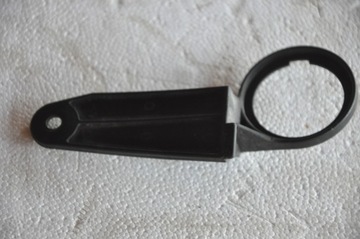 BMW E31 840 DRŽÁKY ZASTRČKA STĚRAČE 1392237