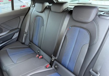 BMW Seria 1 F70 2024 BMW Seria 1 118i 140KM M Pakiet HiFi Bezwypadkowy VAT23 1.5 Benzyna 136KM, zdjęcie 24