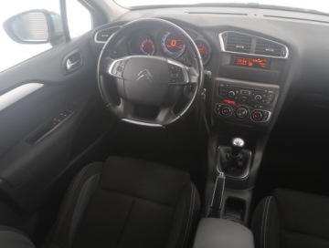 Citroen C4 II Hatchback 5d 1.6 16v VTi 120KM 2013 Citroen C4 1.6 VTi, Salon Polska, Klima, zdjęcie 4