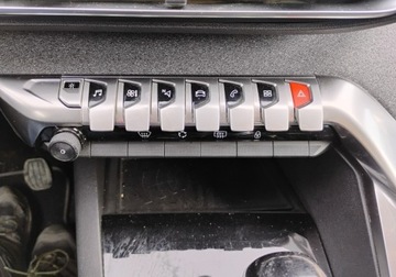 Peugeot 5008 II Crossover 1.5 BlueHDI 130KM 2019 Peugeot 5008 2019r, 1.5HDI. Uszkodzony przod. 7 osob. VAT 23 brutto 1.5, zdjęcie 16