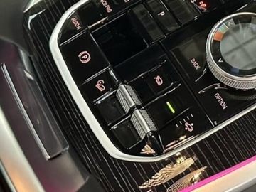 BMW X7 SUV Facelifting 3.0 40i 381KM 2025 BMW X7 xDrive40i Sport Suv 3.0 (381KM) 2025, zdjęcie 14