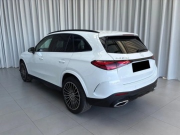 Mercedes GLC C254/X254 Coupe 2.0 220d 197KM 2026 MERCEDES-BENZ GLC 220 d 4-Matic AMG Line 2.0 (197KM) 2026, zdjęcie 1