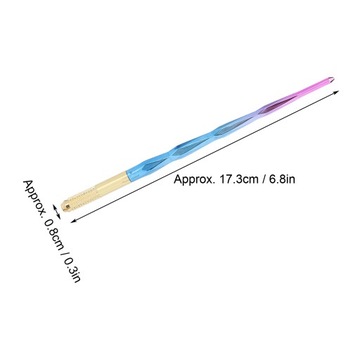 Красочная ручка для микроблейдинга ручной работы.