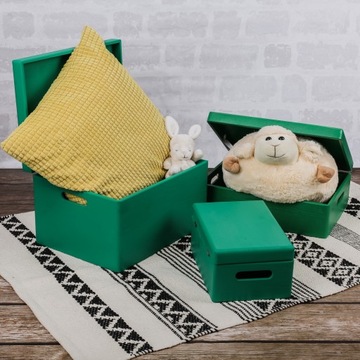 Зеленый деревянный ящик с ручками 40х30х14 см.