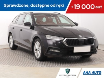 Skoda Octavia IV Liftback 1.5 TSI EVO 150KM 2022 Skoda Octavia 1.5 TSI e-tec, Salon Polska