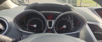 Ford Fiesta VII Hatchback 5d 1.4 Duratec 96KM 2010 Ford Fiesta 1.4 benz,bezwypadek ,bogata wersja,klimatronik 1.4 Benzyna 96KM, zdjęcie 12