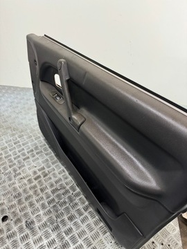 ОБИВКА БОКОВОЙ ДВЕРИ ПРАВАЯ ПЕРЕДНЯЯ MITSUBISHI PAJERO II 5D MR776486