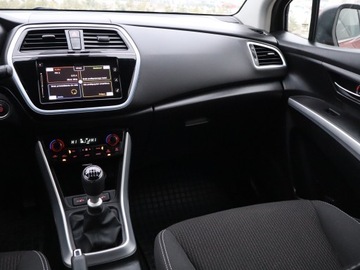 Suzuki SX4 II S-cross Facelifting 1.4 BOOSTERJET 140KM 2018 Suzuki SX4 S-Cross 1.4 BoosterJet, 1. Właściciel, zdjęcie 7