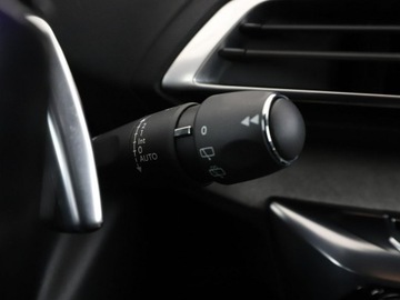Peugeot 3008 II Crossover 2.0 BlueHDi 180KM 2018 Peugeot 3008 GT-Line 180KM Automat Navi Kamera, zdjęcie 32