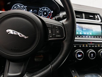 Jaguar E-Pace SUV 2.0 i4P 200KM 2019 JAGUAR E-Pace 2.0 i4P AWD R-Dynamic S Suv 200KM 2019, zdjęcie 15