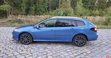 Renault Laguna III Grandtour Phase II 2.0 dCi 130KM 2014 Renault Laguna Laguna 2.0dci R-link Bezwypadkowy 2.0 Diesel 130KM, zdjęcie 11