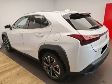 Lexus UX Crossover Facelifting 2.0 300h 199KM 2025 Od ręki - 300h Business 2.0 Hybrid Dynamic Force 199KM | Podgrzewane fotele, zdjęcie 2