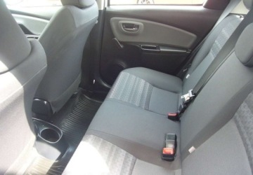 Toyota Yaris III Hatchback 5d Facelifting 1.33 Dual VVT-i 99KM 2017 Toyota Yaris Toyota Yaris III Salon PL - serwis 1.3 Benzyna 99KM, zdjęcie 12