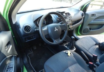 Mitsubishi Space Star Hatchback 5d 1.0 71KM 2014 Mitsubishi Space Star maly tani niezawodny ekonomiczny z KLIMATYZACJA, zdjęcie 13